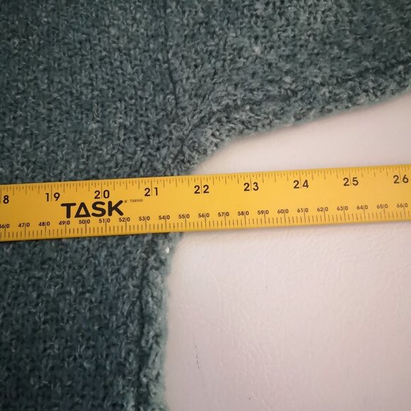 Ricki's Ladies Green Straight Fit Tunic Sweater - Picture 7 of 9